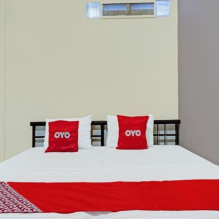 Oyo 91658 Luci'S House Otel Cakarta Dış mekan fotoğraf